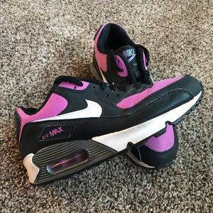 NIKE | Girl’s Air Max Sneakers